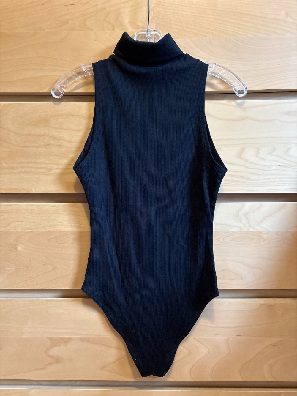 ZARA BLACK MOCK NECK RIBBED SEAMLESS BODYSUIT, SIZE: MEDIUM, LIKE NEW